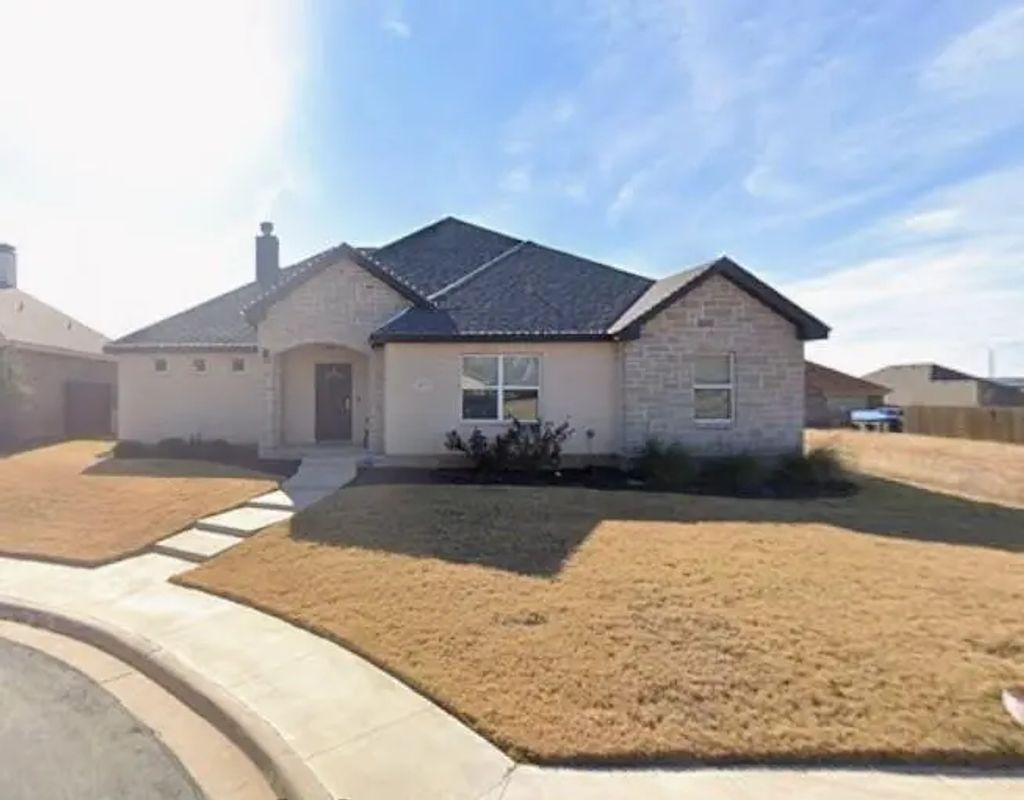 6717 Hillside Court, Abilene