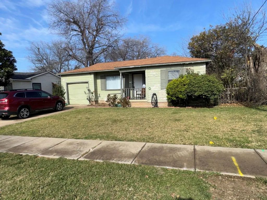 1416 Donald Avenue, Carrollton
