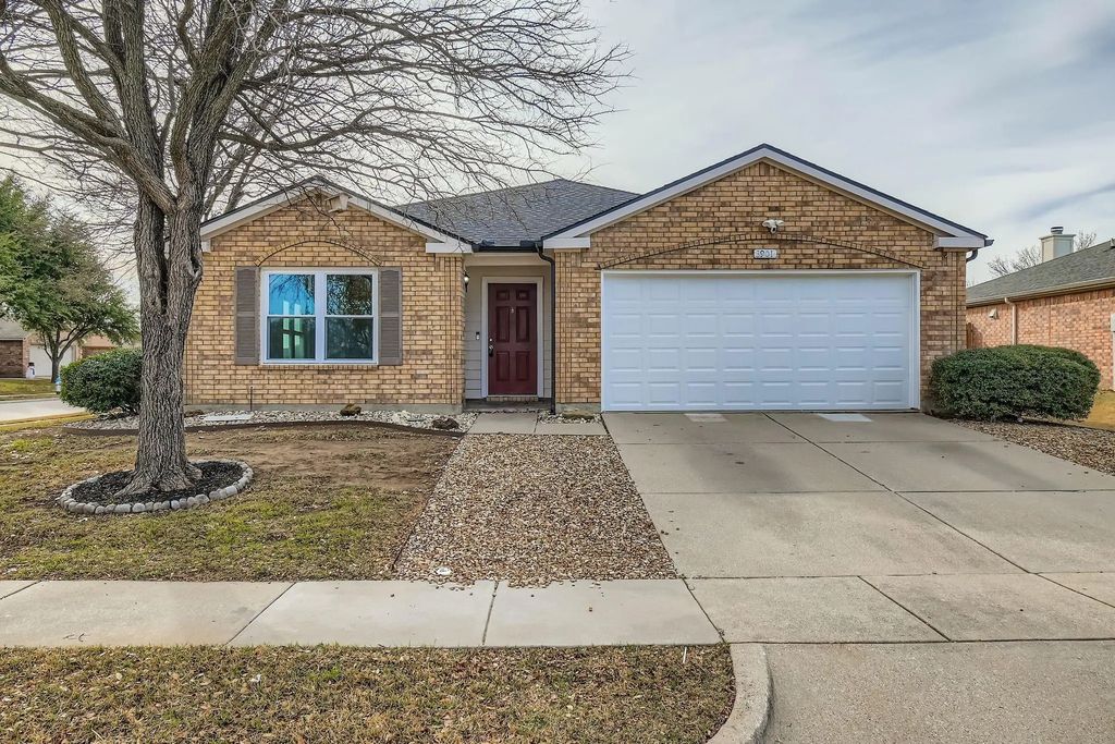 3901 Tuscany Court, Denton