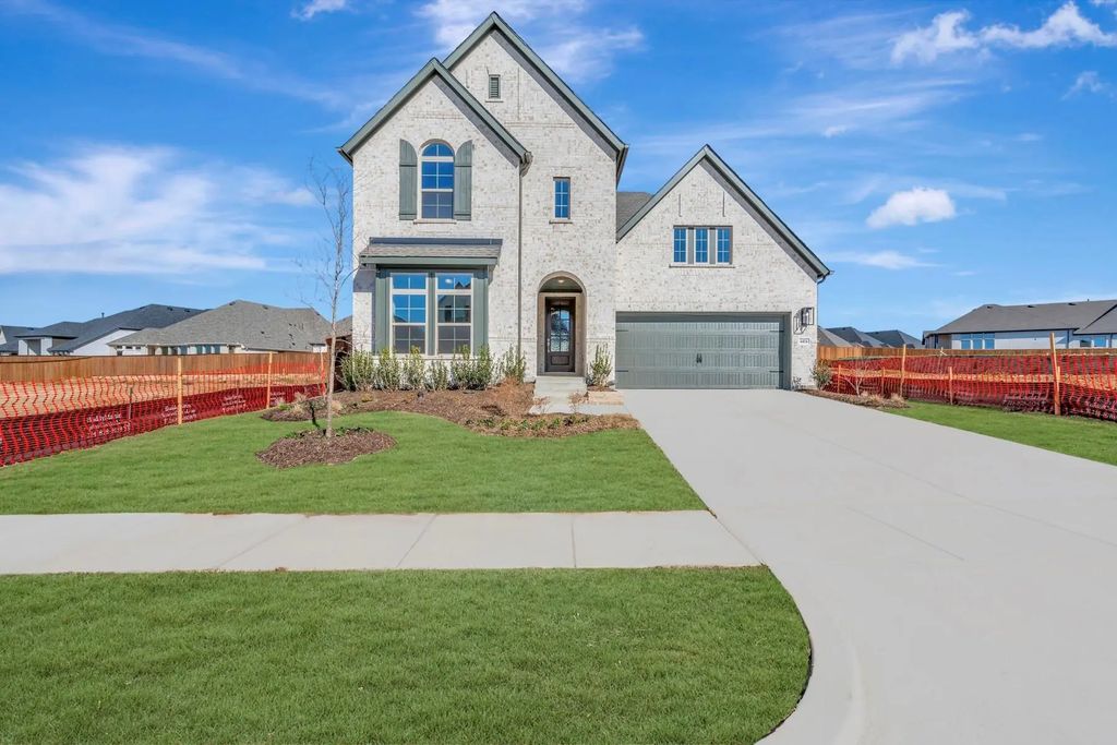 4416 Silver Spur Court, Aubrey