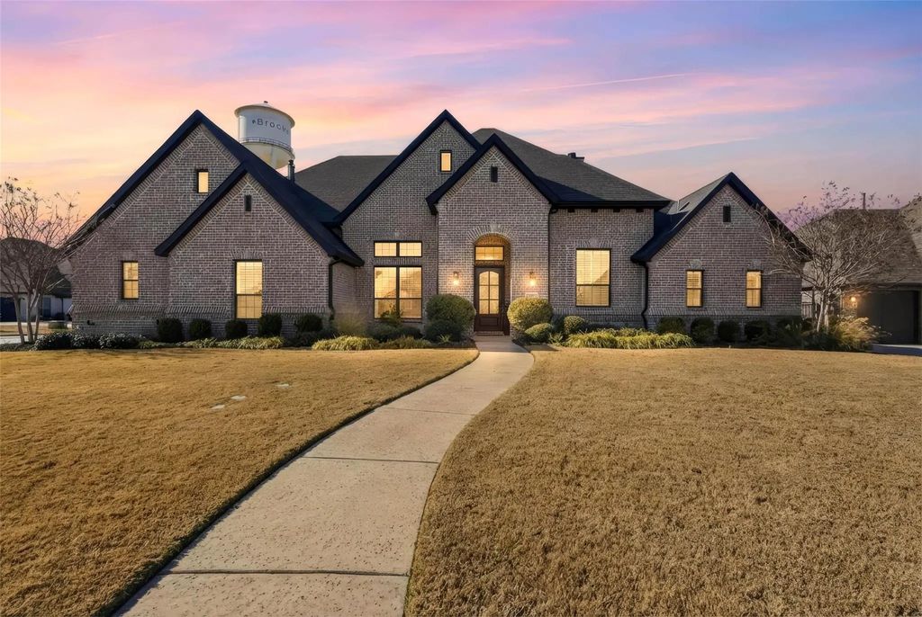 640 Maggie Trail, Lucas