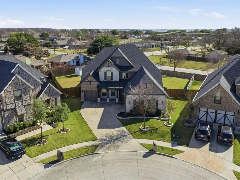 2700 Chablis Drive, Rowlett