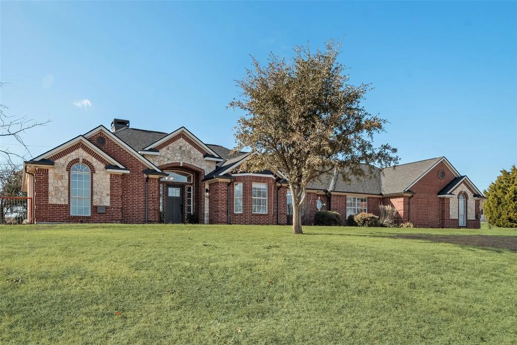 4011 Heritage Trail, Celina