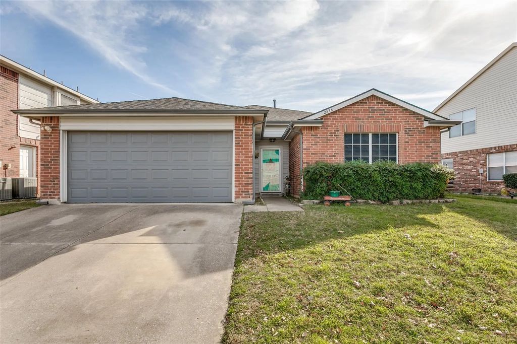 2856 Concho Trail, Fort Worth