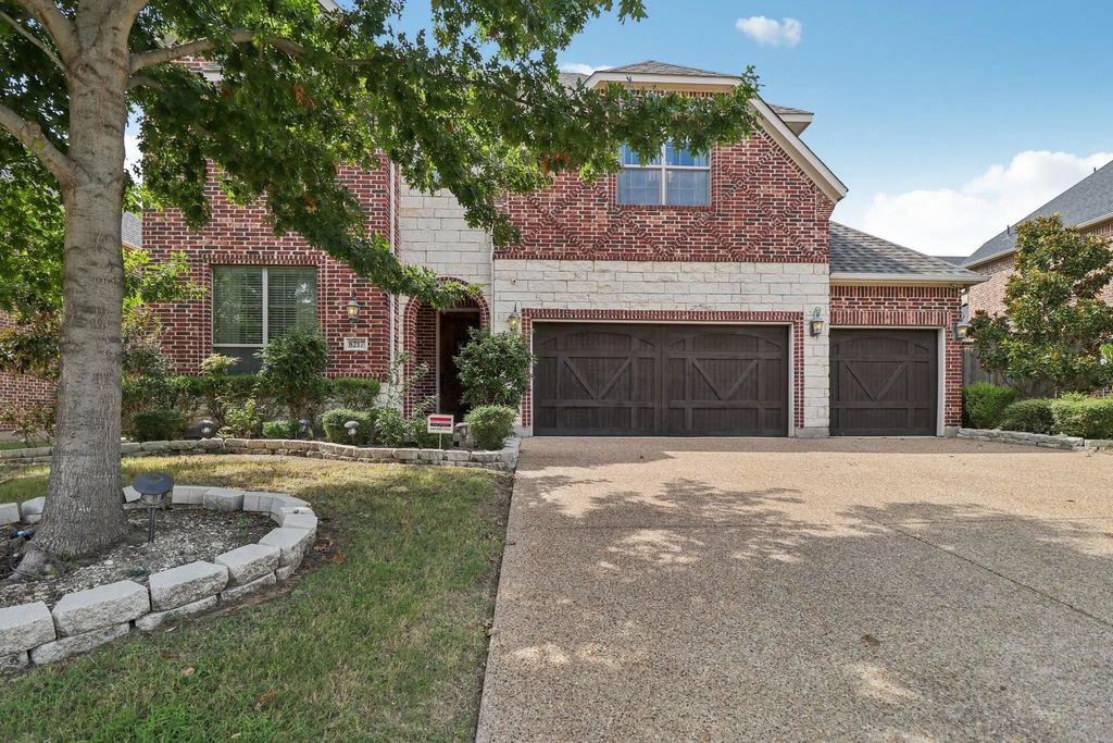 8217 Almont Drive, Plano