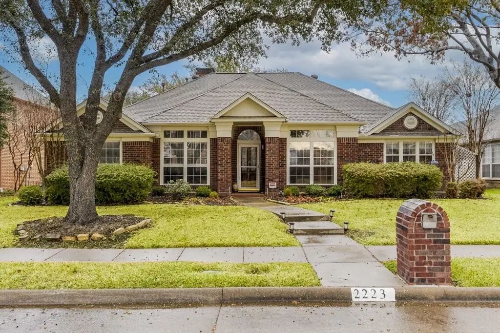 2223 Canyon Trail, Carrollton
