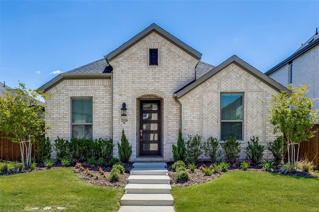 2816 Epping Way, Celina