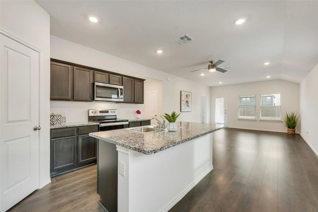 1659 Seadrift Drive, Forney