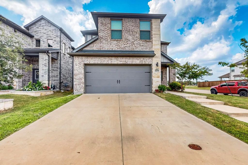 2433 Green River Road, Royse City