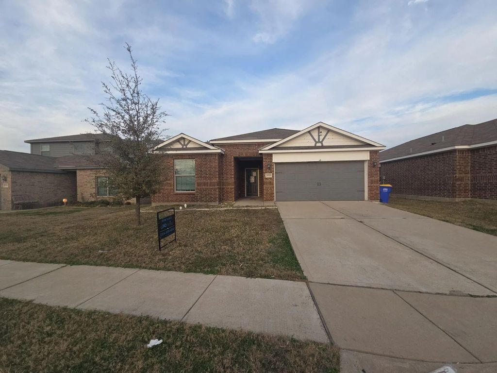 2020 Wooley Way, Seagoville