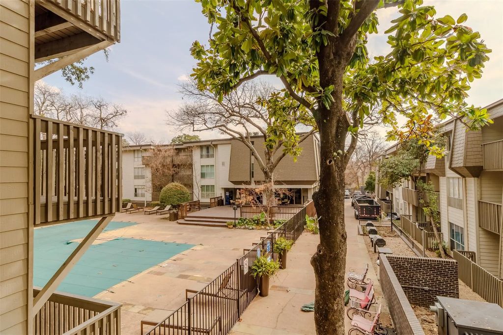 4859 Cedar Springs Road 234, Dallas