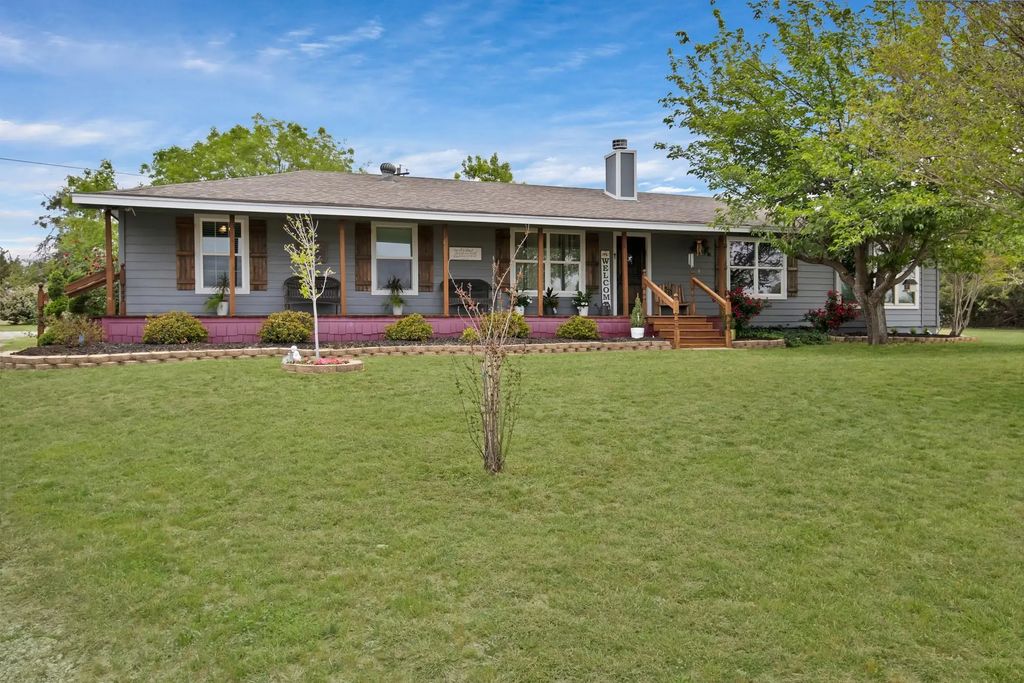 184 Wildflower Trail, Weatherford