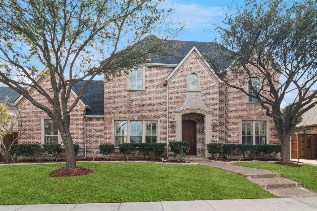 4493 Druid Hills Drive, Frisco
