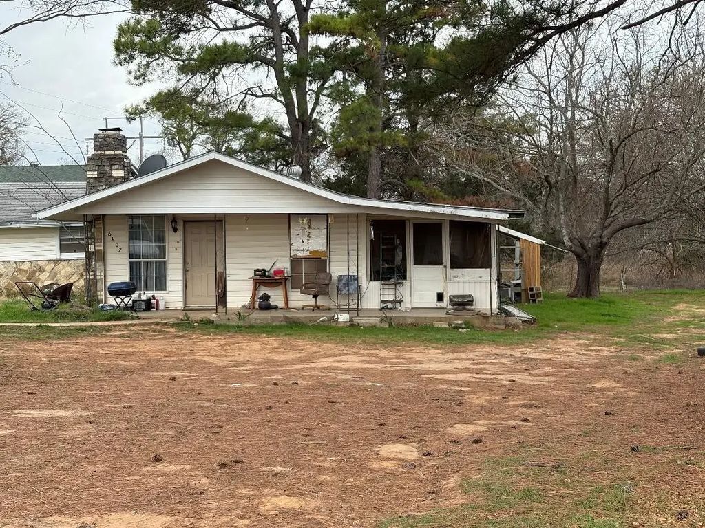 6407 County Road 809, Cleburne