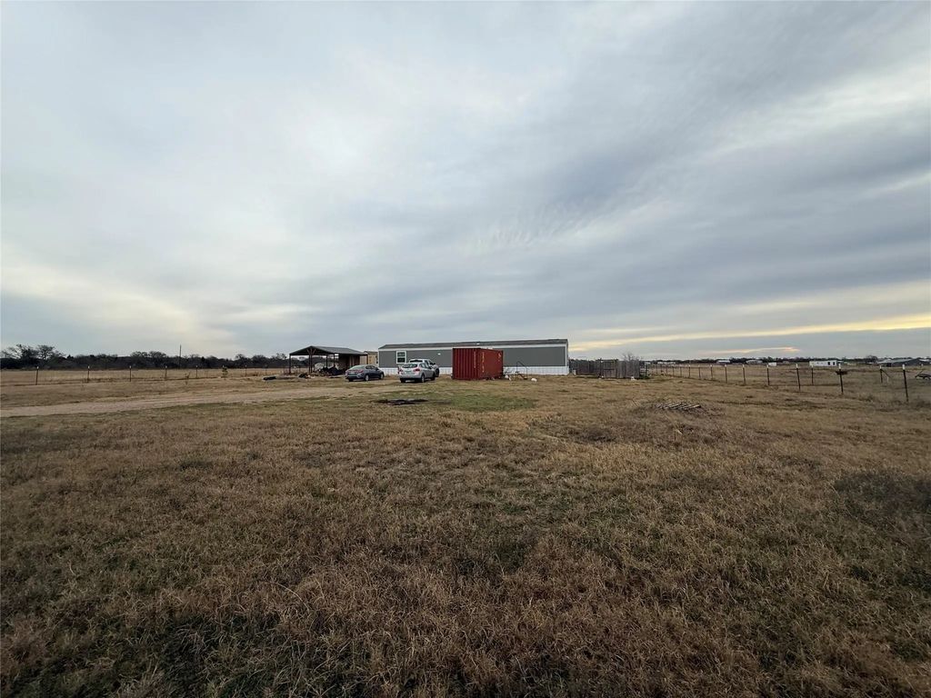 1377 Vz County Road 3808, Wills Point