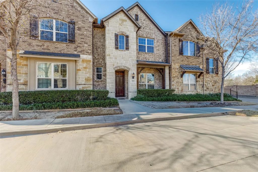 828 Rohan Drive, Richardson