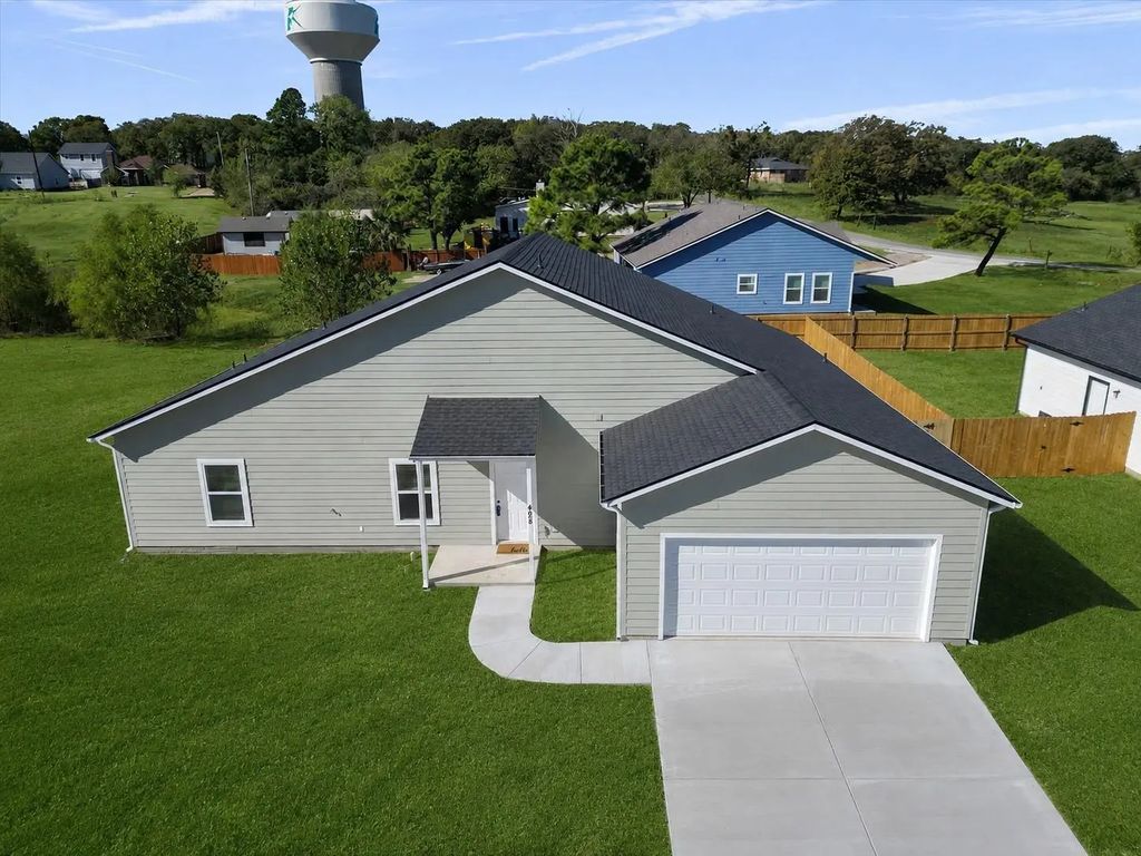 408 Susan Drive, Kennedale