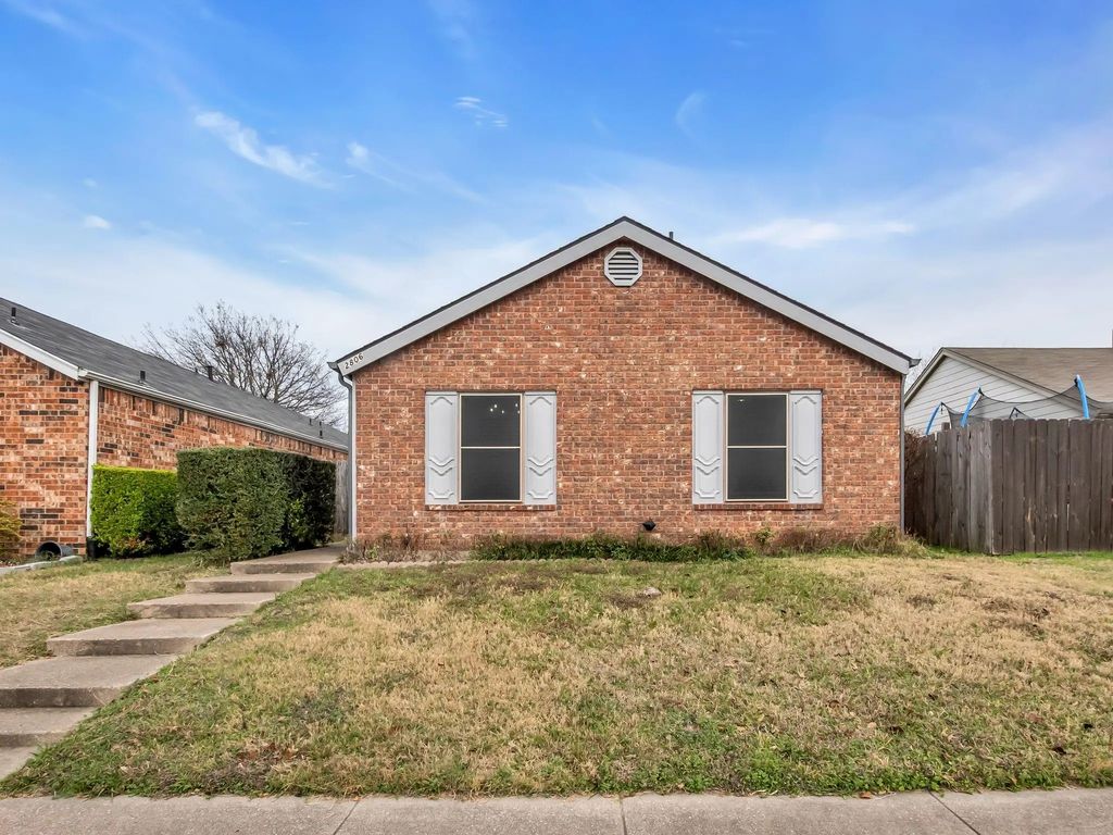 2806 Harvest Lake Drive, Irving