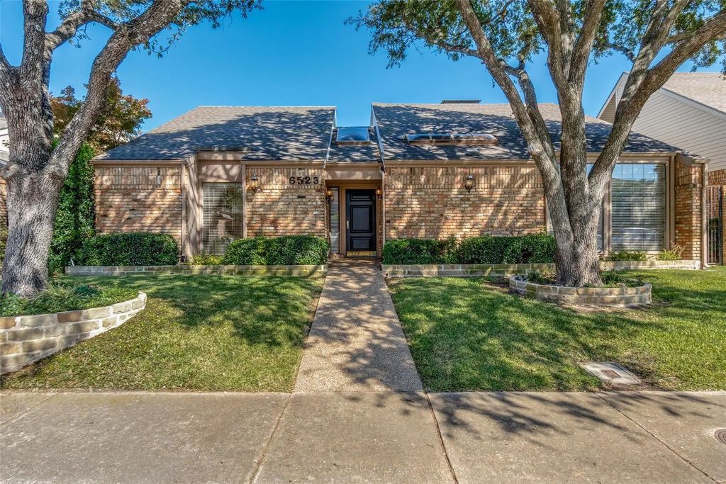 6523 Brook Lake Drive, Dallas