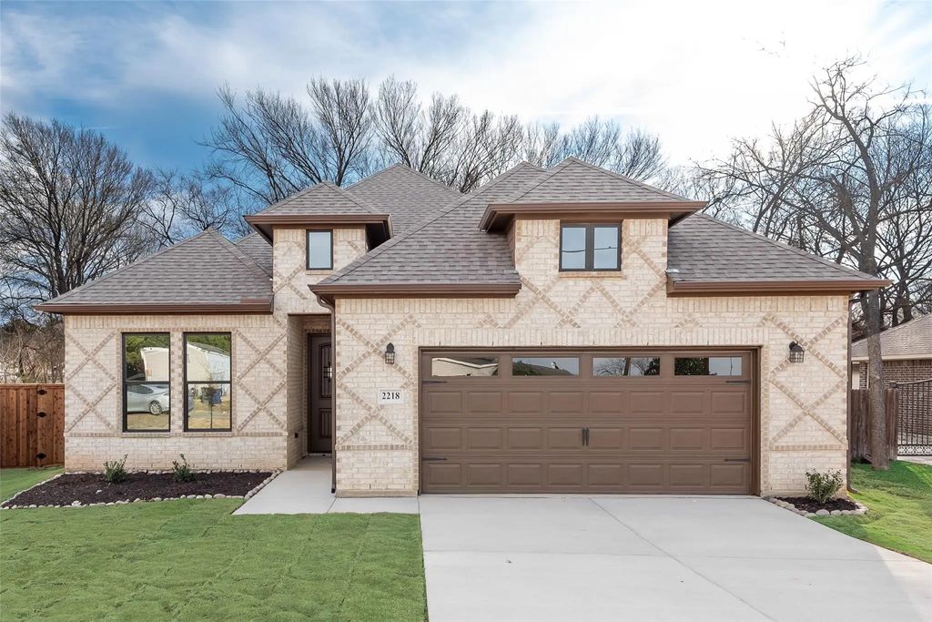 2218 Water Crest Lane, Glenn Heights
