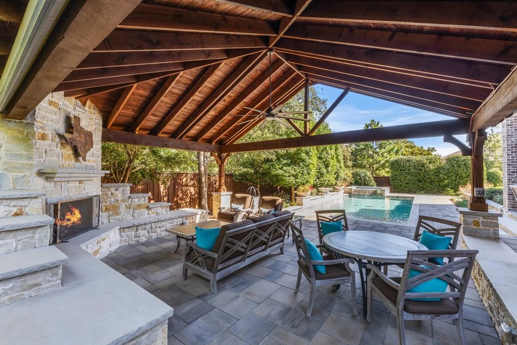 616 Rembrandt, Colleyville