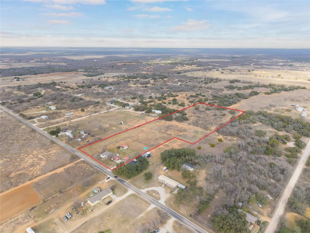 5201 County Road 147, Brownwood