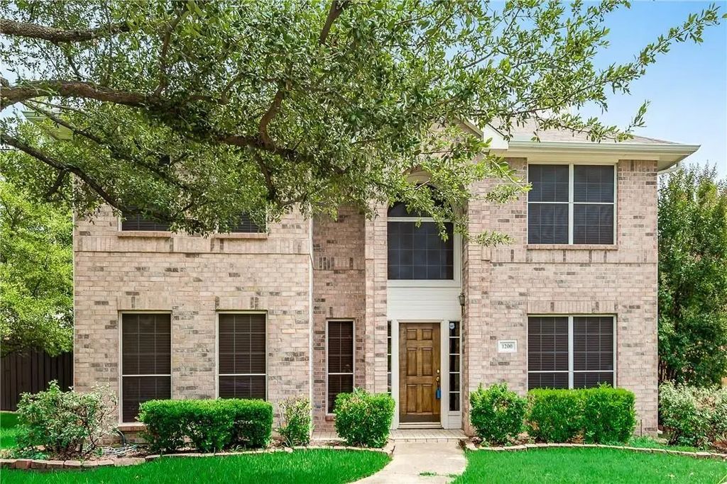 1200 Cameron Lane, Allen