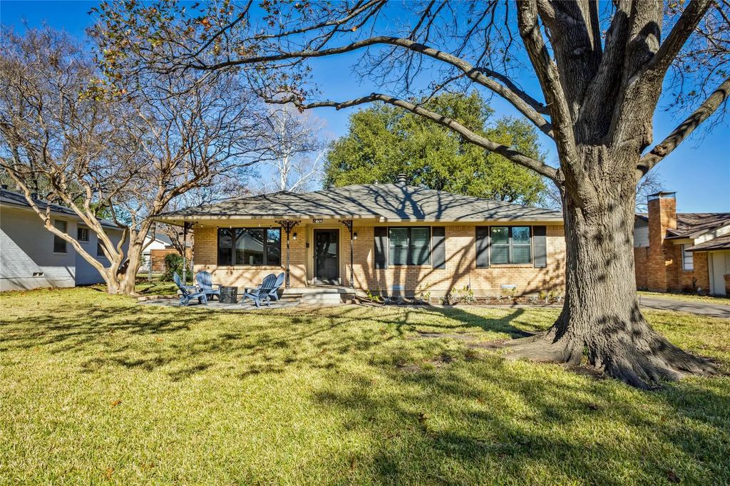 1214 Holly Drive, Richardson