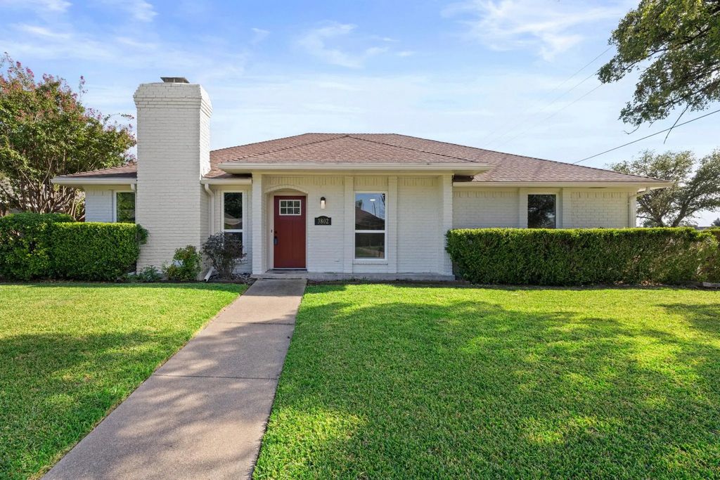 3802 Roan Circle, Garland