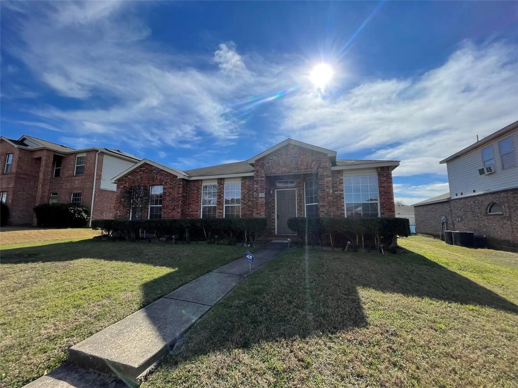 724 Courson Drive, DeSoto