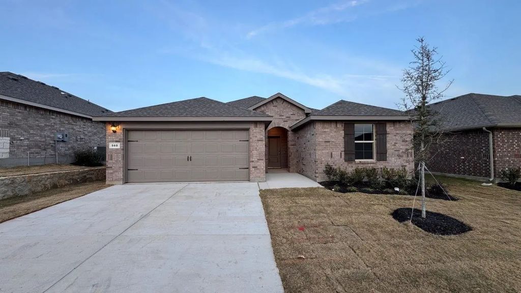 560 Marsh Street, Cleburne