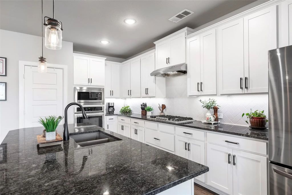 905 Bent Brook Road, Little Elm