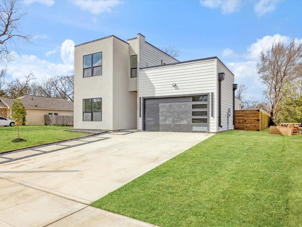 2731 Marburg Street, Dallas