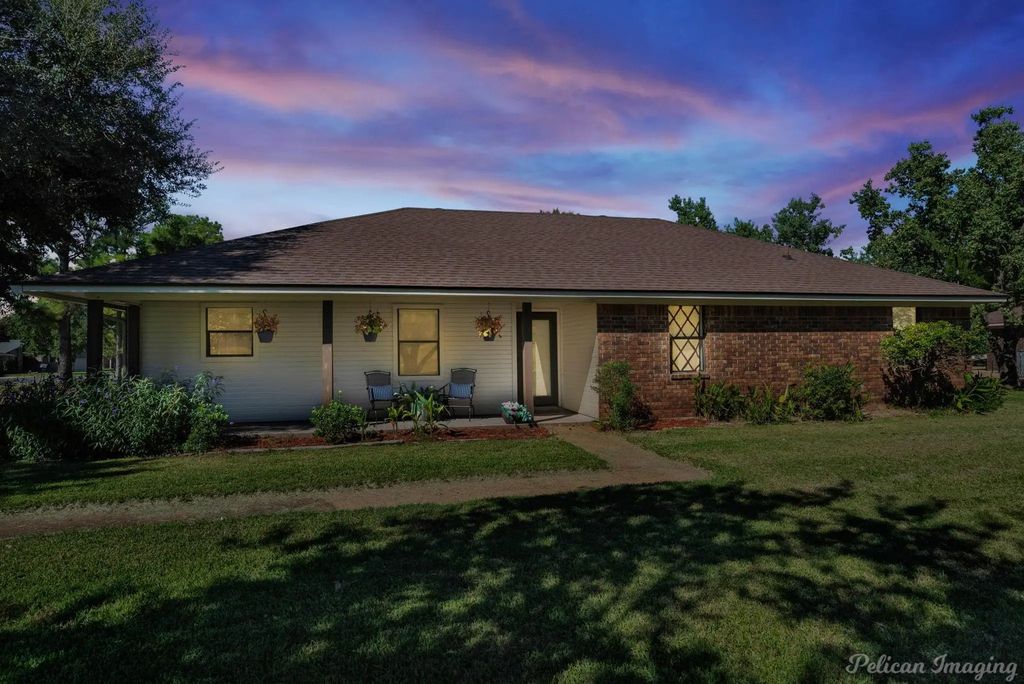 4618 Palmetto Road, Benton