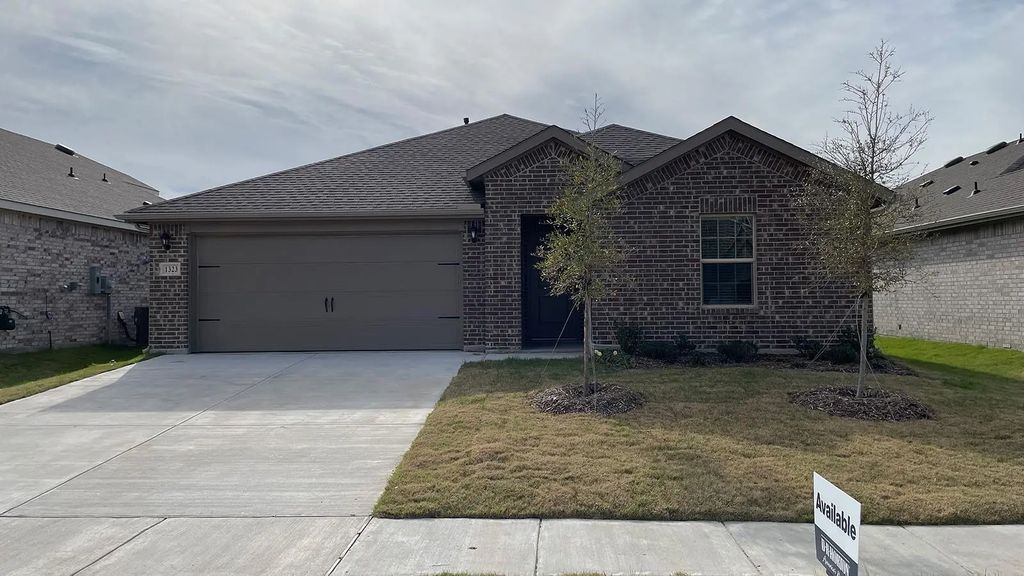 1323 Taggart Street, Royse City