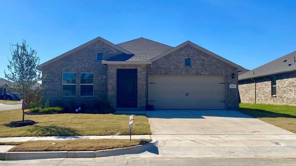 521 Marsh Street, Cleburne