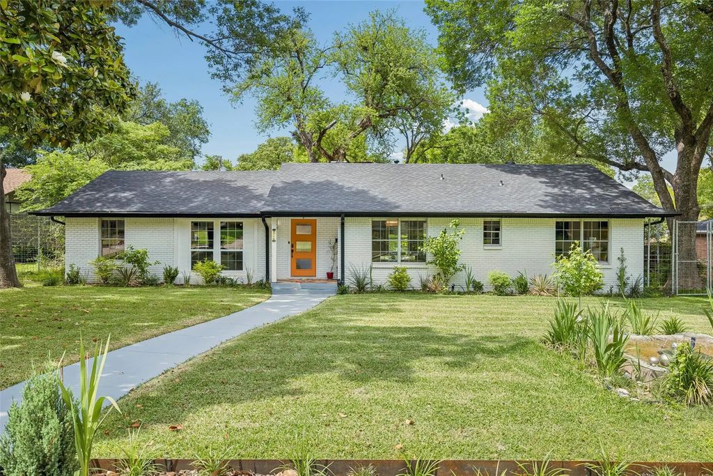 2715 Bonnywood Lane, Dallas