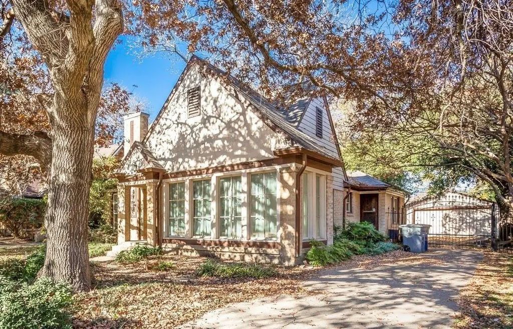 5543 Mccommas Boulevard, Dallas