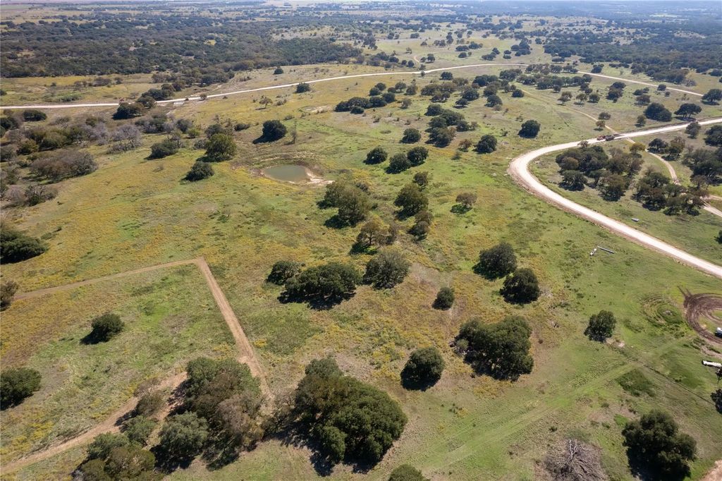 55 Twin Caverns, Oglesby