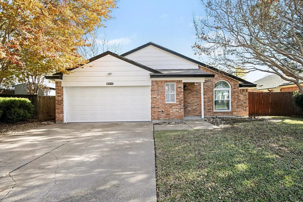 6721 Cherrytree Drive, Arlington