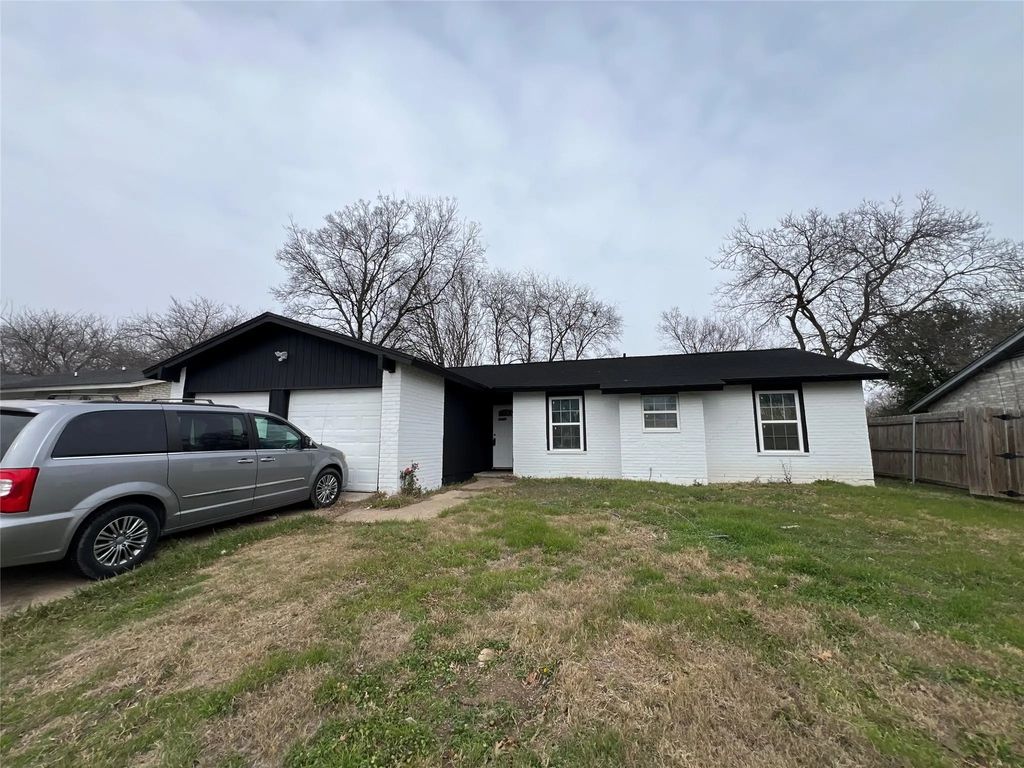 1009 Dawnview Street, Arlington