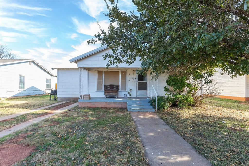 817 S La Salle Drive, Abilene