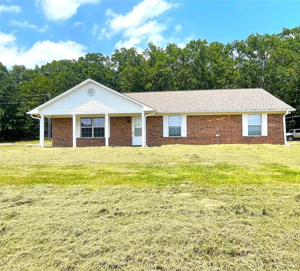 180 Cr 3320 Road, Avery
