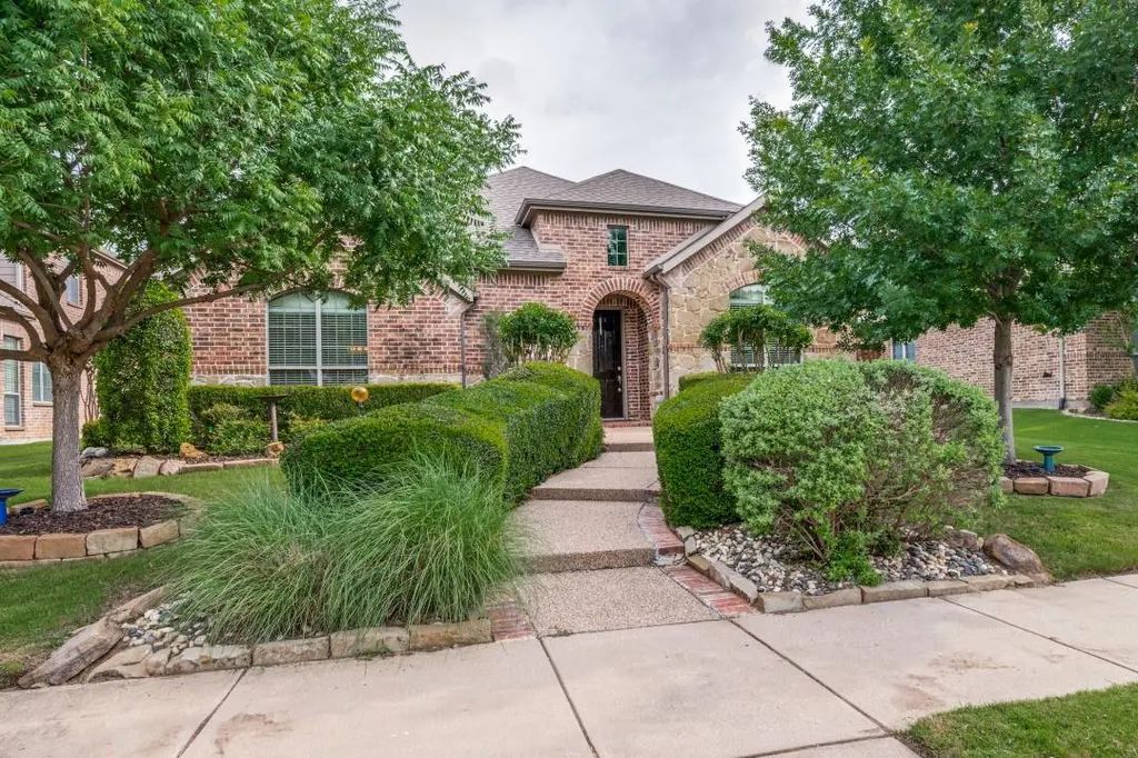 5946 Wallis Drive, Frisco