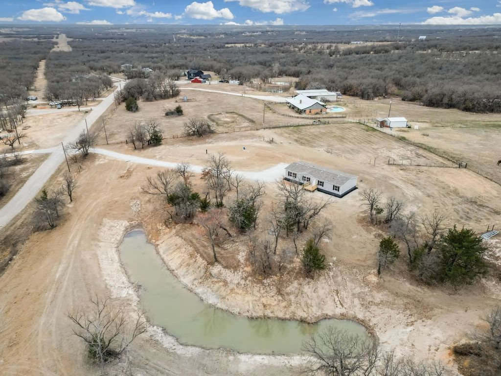 168 County Road 3551, Paradise