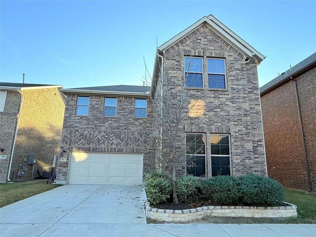 9815 Romo Street, Irving