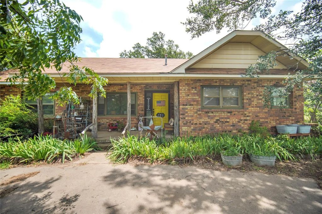 127 Valentine Street, No City