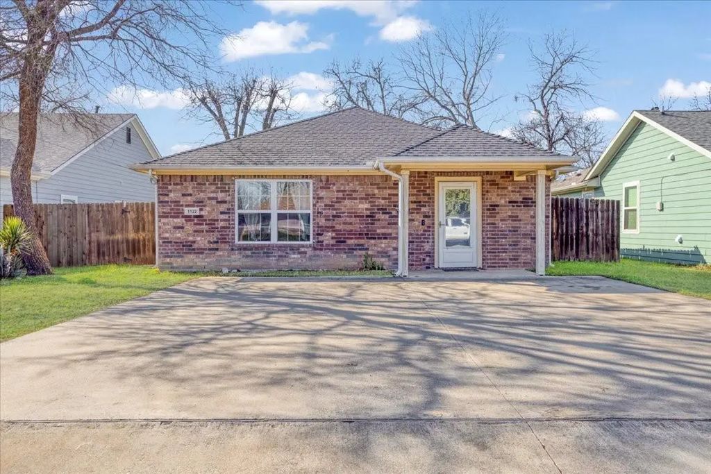 1122 S Hazelwood, Sherman