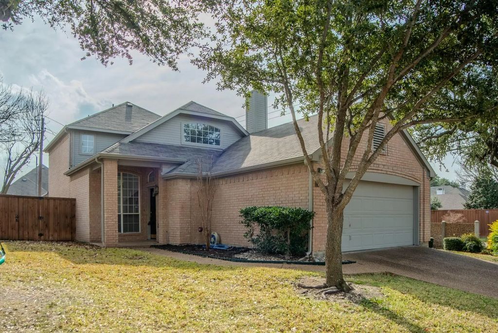 2952 Crystal Springs Lane, Richardson