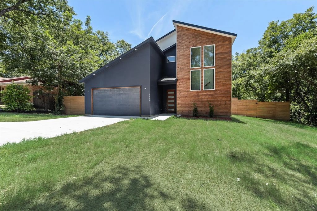 1318 Nokomis Avenue, Dallas